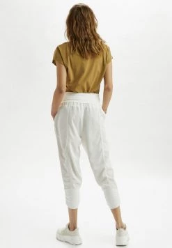 Cream Femme LINE PANTS Pantalon Classique Snow White -Cream Soldes Boutique 01c93f56b0e94952a86c3b5a293b5b7b