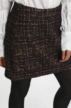 Cream Minijupe Royal Navy Boucle Femme 9 Cream Minijupe Royal Navy Boucle Femme -Cream Soldes Boutique 0575cb4fddd4479b8fad355e94546844