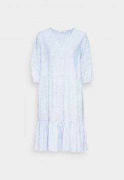 Cream Femme CRVENTA DRESS KIM FIT Robe De Jour Ultramarine 8 Cream Femme CRVENTA DRESS KIM FIT Robe De Jour Ultramarine -Cream Soldes Boutique 06b246e26a694225a4185c30be8ff6b9