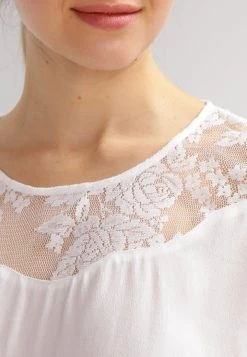 Cream KALANIE BLOUSE Blouse Chalk Femme -Cream Soldes Boutique 0bafa135f5dd4f62ad20f51072554b44