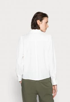 Cream Femme VICKY Chemisier Snow White -Cream Soldes Boutique 0dd2e91f1e2d48538fa6b7d54297b6b6