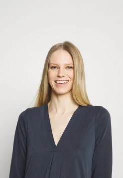 Cream Femme MODALA DRESS MOLLIE FIT Robe En Jersey Total Eclipse -Cream Soldes Boutique 109e737f6eda48d2b9d504cd8e3e6c64