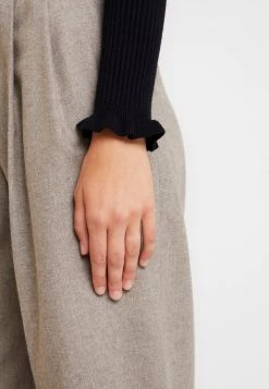 Cream HELENA Pullover Pitch Black -Cream Soldes Boutique 1181bb2f38354894bd994913d22e1925