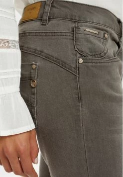 Cream Femme CRLONE COCO Jean Droit Grey Denim -Cream Soldes Boutique 13b092f3f40a4716953ac1a75c4d1c49