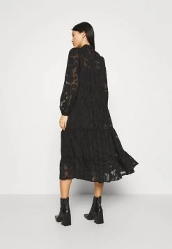 Cream Femme CRJELENA DRESS 2 IN 1 Robe Chemise Pitch Black 9 Cream Femme CRJELENA DRESS 2 IN 1 Robe Chemise Pitch Black -Cream Soldes Boutique 16c2d3ea21f34645858a52dacae72aa1