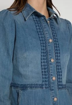 Cream ROSITA DRESS Robe En Jean Soft Blue Denim -Cream Soldes Boutique 1c1673645800411699bae5c9446c01ca