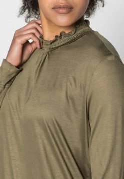 Cream NAVIE T Shirt à Manches Longues Sea Turtle Femme -Cream Soldes Boutique 1c4dd8e76fa246a4854b8b8ad1ee0e18