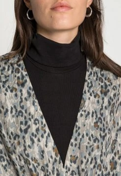 Cream MALLE KIMONO Veste Légère Gunmetal Femme -Cream Soldes Boutique 1eb67ed066b84309b8de2c0bf8f78113