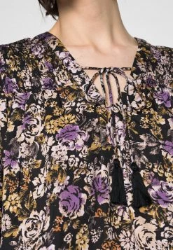 Cream Femme MAYSE BLOUSE T Shirt à Manches Longues Nirvana -Cream Soldes Boutique 21451ec751624f57a7aa1f4c77483767