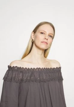 Cream BEA Blouse Eiffel Tower -Cream Soldes Boutique 2170b5af2b5c42f6ab54c9576cd11239