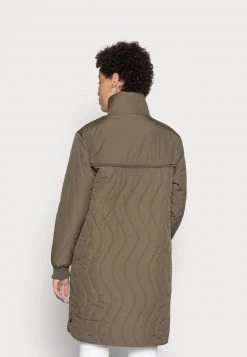 Cream Femme MACJANE JACKET Manteau Classique Sea Turtle -Cream Soldes Boutique 264e92d877f240da9fdbadea0f28eafb