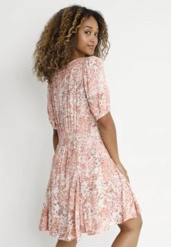 Cream Femme CRDAISY ZALLY FIT Robe De Jour Animal Camo Red 8 Cream Femme CRDAISY ZALLY FIT Robe De Jour Animal Camo Red -Cream Soldes Boutique 279b3deebed348729d44394b68488a9b