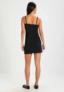 Cream Femme Robe En Jersey Pitch Black -Cream Soldes Boutique 2d462c9f69334bb5b453da3b6e494d50