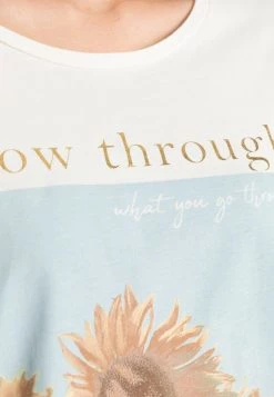 Cream CRNICOLINE T Shirt Imprimé Eggnog Femme -Cream Soldes Boutique 2d83d33c81904590ab34f5aac3698bb0