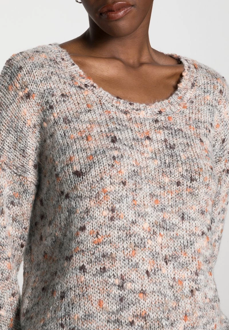 Cream DICTE OVERSIZE JUMPER Pullover Soft Camel Femme 5 Cream DICTE OVERSIZE JUMPER Pullover Soft Camel Femme – Image 5