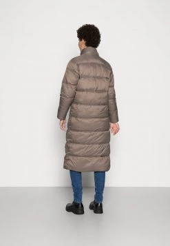 Cream Femme GAIAGRO LONG JACKET Veste D'hiver Taupe -Cream Soldes Boutique 2f7f5dc013a0466aad2bd96fea67869b