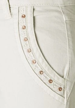 Cream Femme HOLLY PANT 7/8 Pantalon Classique Birch -Cream Soldes Boutique 32c1d433ff584f5a8540a177f9d8fd92