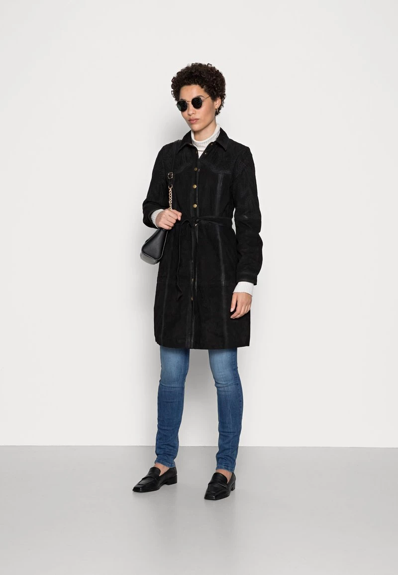 Cream Femme SEVIJA Blouson Bomber Pitch Black 2 Cream Femme SEVIJA Blouson Bomber Pitch Black – Image 2