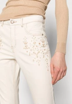 Cream JADA JEANS SHAPE FIT Jeans Fuselé Biscotti Femme 8 Cream JADA JEANS SHAPE FIT Jeans Fuselé Biscotti Femme -Cream Soldes Boutique 3e553013bbf34a3899914cff8a033898