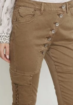 Cream CROLINA Pantalon Cargo Otter Femme 10 Cream CROLINA Pantalon Cargo Otter Femme -Cream Soldes Boutique 48e50eec035d4c5796081291af781a10