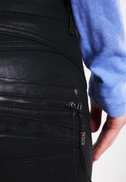 Cream Femme Jean Slim Pitch Black -Cream Soldes Boutique 4ccd60ef2b2d474c8d41d6a886e9a065