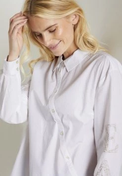 Cream Femme ARAN Chemisier Snow White 9 Cream Femme ARAN Chemisier Snow White -Cream Soldes Boutique 50315d5979b64faea8ab8b6058a58a29