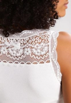 Cream VANESSA Débardeur Chalk 11 Cream VANESSA Débardeur Chalk -Cream Soldes Boutique 5498e9edb047463d8aff166d61aa9e97