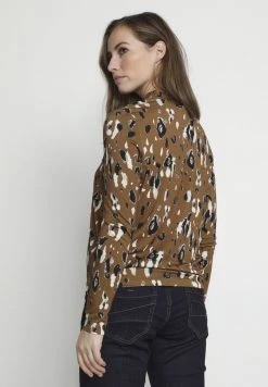 Cream Femme DIBA TURTLENECK T Shirt à Manches Longues Brown Animal Camo -Cream Soldes Boutique 5750bd2fd9e14e22822c532cffbaf295