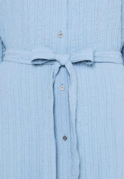 Cream ENGA DRESS Robe De Jour Dusty Blue -Cream Soldes Boutique 5f3c5ff874a843fb869f89ddf332959c