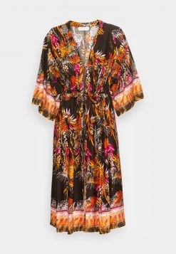 Cream Veste Légère Java Tropic 8 Cream Veste Légère Java Tropic -Cream Soldes Boutique 635e1b0a054f45498824179f2564553b