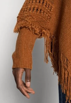 Cream Femme CIMONE PONCHO Cape Bronzed -Cream Soldes Boutique 6bc516c38527468588cb46648e4a62ee