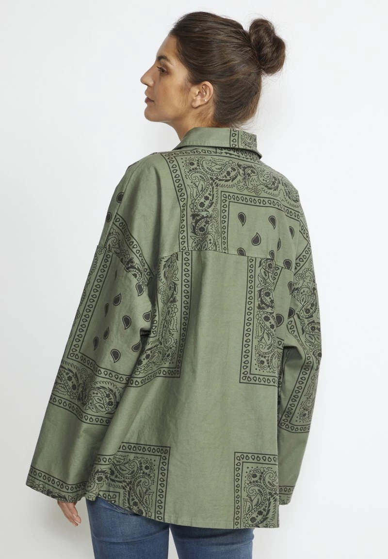 Cream Femme CRMYNIS Veste Légère Militare 3 Cream Femme CRMYNIS Veste Légère Militare – Image 3