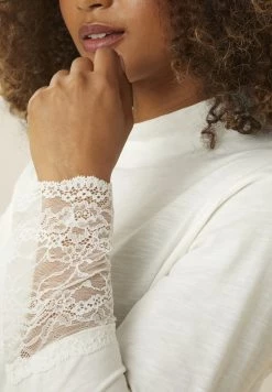 Cream Femme CRCARA LS T Shirt à Manches Longues Eggnog -Cream Soldes Boutique 6f32d1e2a9654485b1cb939c05aa8db8