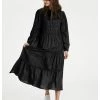 Cream Robe Longue Pitch Black Femme