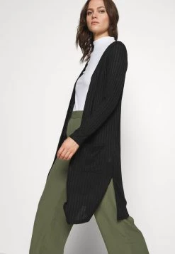 Cream MANDY CARDIGAN Gilet Pitch Black -Cream Soldes Boutique 75b61067f79646a1bf638c198bd55287