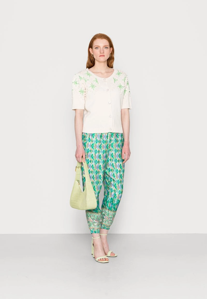 Cream Gilet Eggnog 2 Cream Gilet Eggnog – Image 2