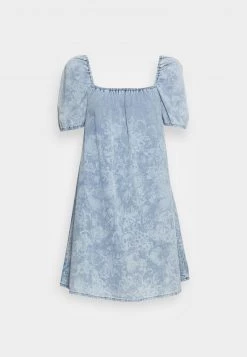 Cream Femme CRCYRENA ALINE DRESS KIM FIT Robe De Jour Medium Blue Denim -Cream Soldes Boutique 790086a84b274792a5c4b29dbfd0f512