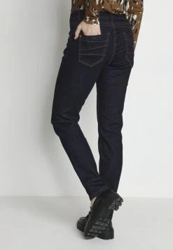 Cream Femme Jean Slim Dark Blue Denim -Cream Soldes Boutique 85dd8a0632a04df68bd0e259fb4ecbf7