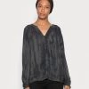 Cream IROBI BLOUSE Blouse Gunmetal Tie Dye