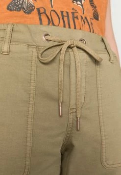 Cream CRNUKA JOGDENIM PANT Pantalon Cargo Gothic Olive Femme -Cream Soldes Boutique 89294f3aa2de443aadf493ce7fc3f6c7