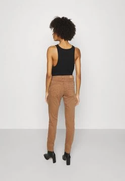 Cream Femme CRLOTTE PRINTED PANT Pantalon Classique Ethnic Rawhide -Cream Soldes Boutique 8a05f01107bd4caa811ad31421acab81