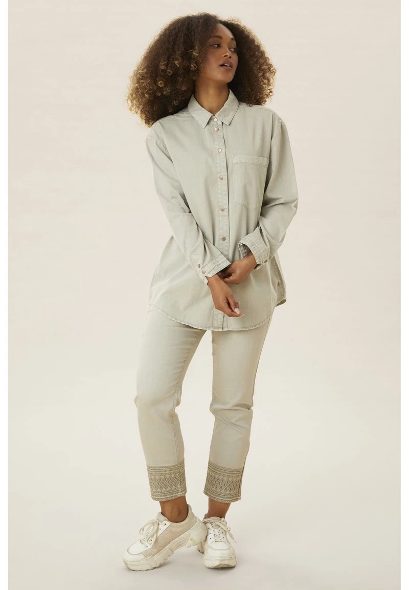 Cream Femme Chemisier Silver Cloud 1 Cream Femme Chemisier Silver Cloud