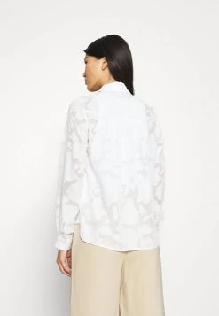 Cream JELENA Blouse Snow White -Cream Soldes Boutique 8f1e3a38bb904df4a1e5e7ffdcc472ea
