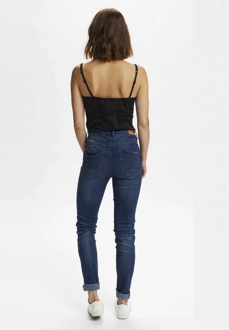 Cream Femme LISE SINGLET Débardeur Pitch Black 2 Cream Femme LISE SINGLET Débardeur Pitch Black – Image 2