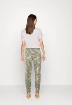 Cream CIA PANT Pantalon De Survêtement Tree House -Cream Soldes Boutique 9513ffc376e44bdfa579bcd80a72f58e