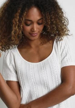 Cream Femme CRKAFILA Blouse Snowwhite -Cream Soldes Boutique 97e884a2f2ca4c16ab6dfa2cdf4a191c