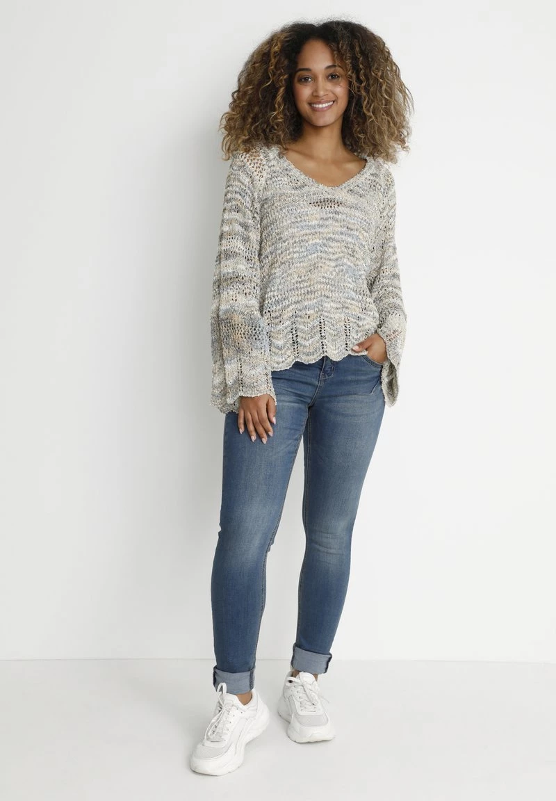 Cream VANTA Pullover Wavy Brunnera Stone Mix 2 Cream VANTA Pullover Wavy Brunnera Stone Mix – Image 2