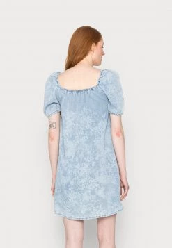 Cream Femme CRCYRENA ALINE DRESS KIM FIT Robe De Jour Medium Blue Denim -Cream Soldes Boutique 9ee04da0bb664bf2a43d9c2122991e6d