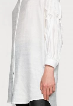 Cream VEMILDA LONG SHIRT Chemisier Snow White Femme -Cream Soldes Boutique a290ecb2618145c88ff131cc76ea6491