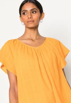 Cream KENDA BLOUSE Blouse Apricot -Cream Soldes Boutique a61707783c5f4bdeb3e29392dc79d964